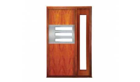 mali: single door + sidelight on right